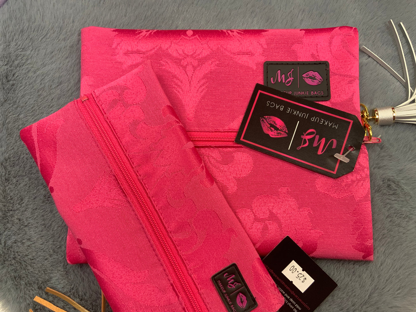 Makeup Junkie bag Hot Pink