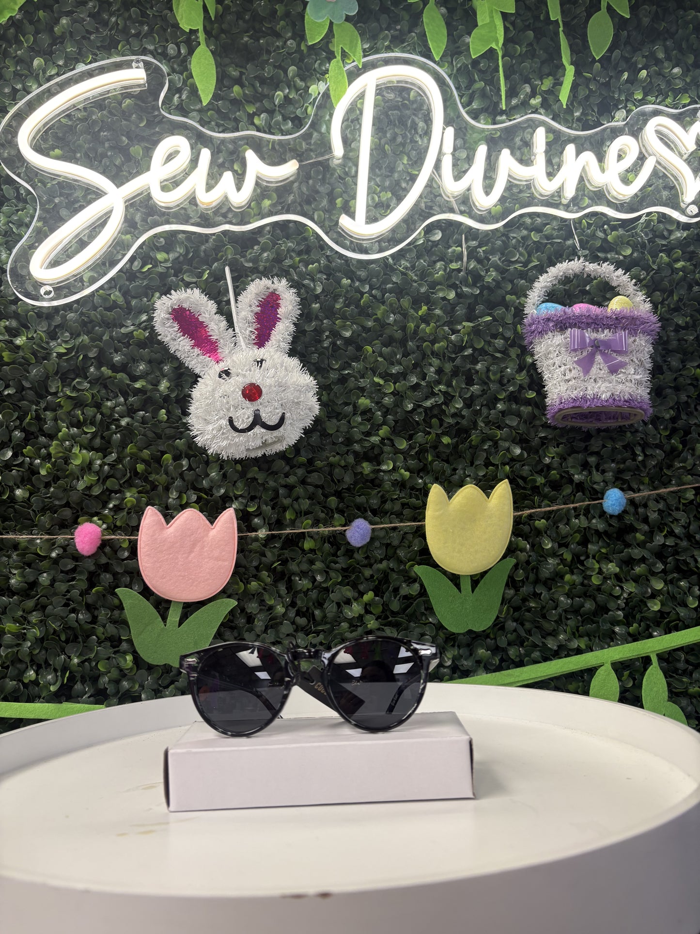 Coco+Carmen Sunglasses