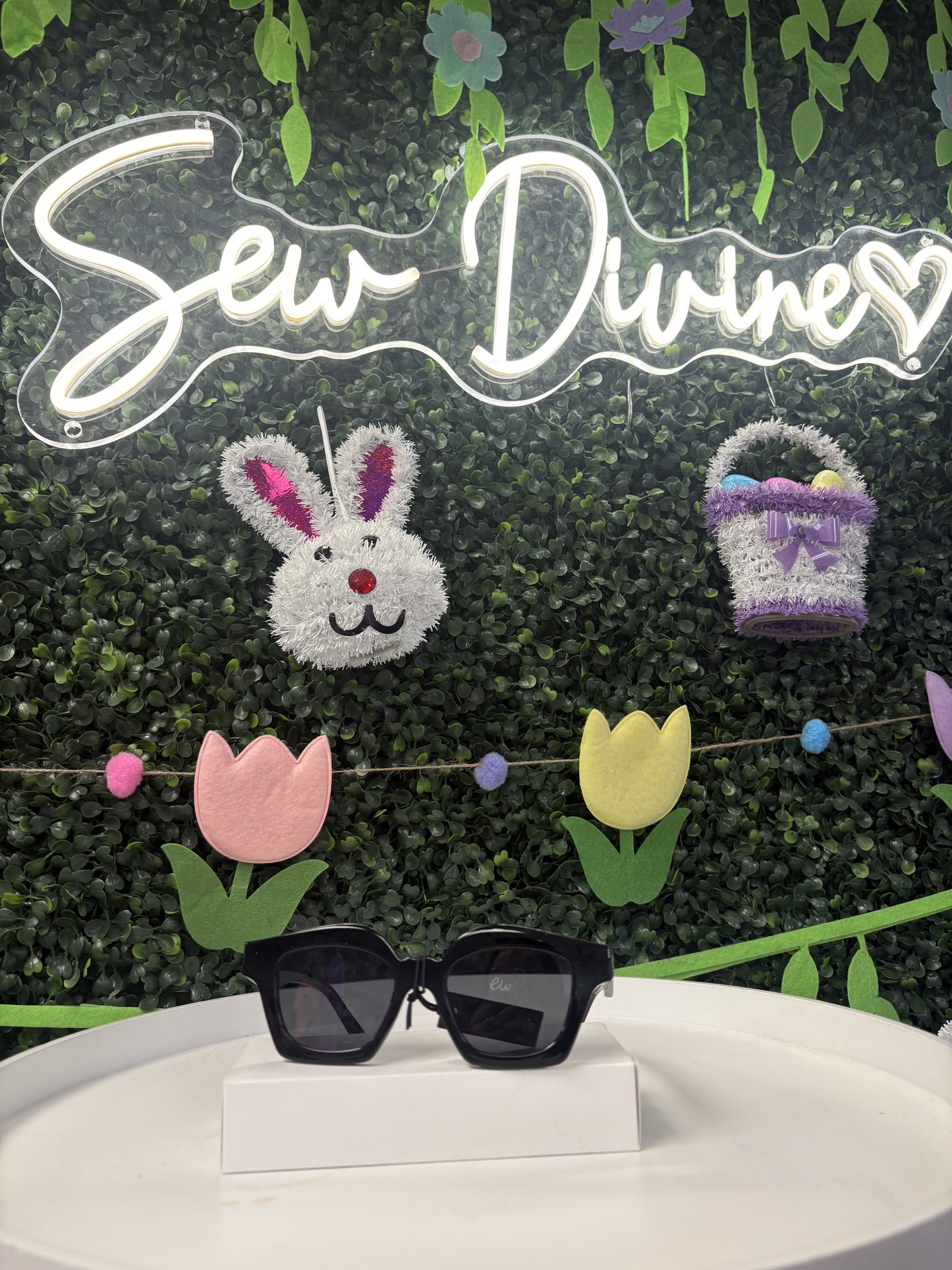 Coco+Carmen Sunglasses