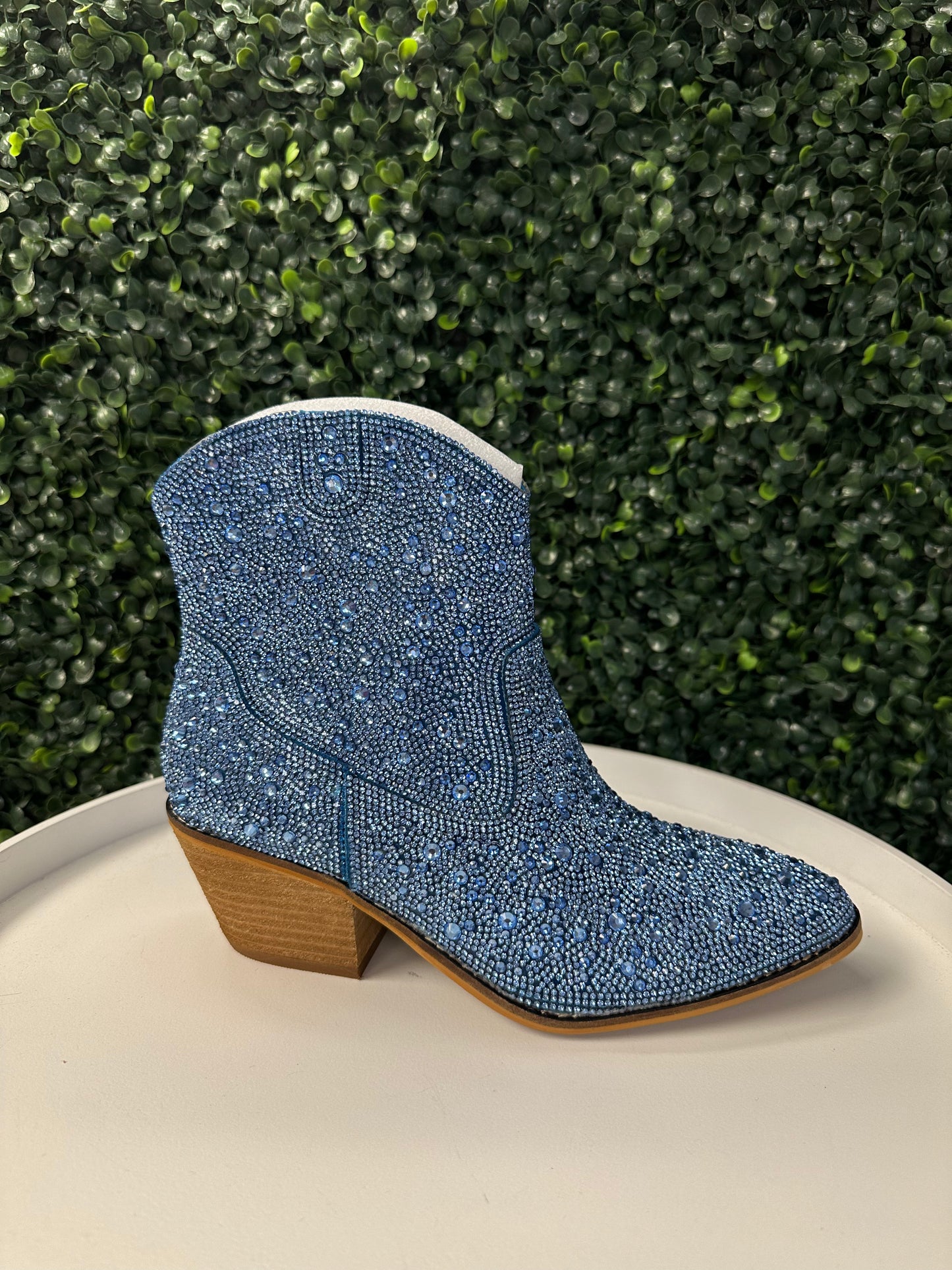 Corky Shine Bright - light blue rhinestone