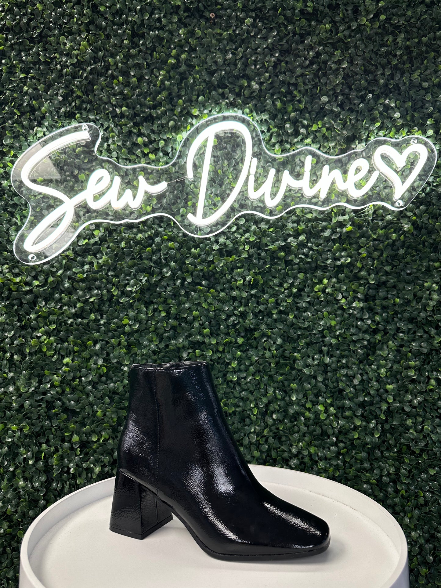 Corky Black Patent Felicia