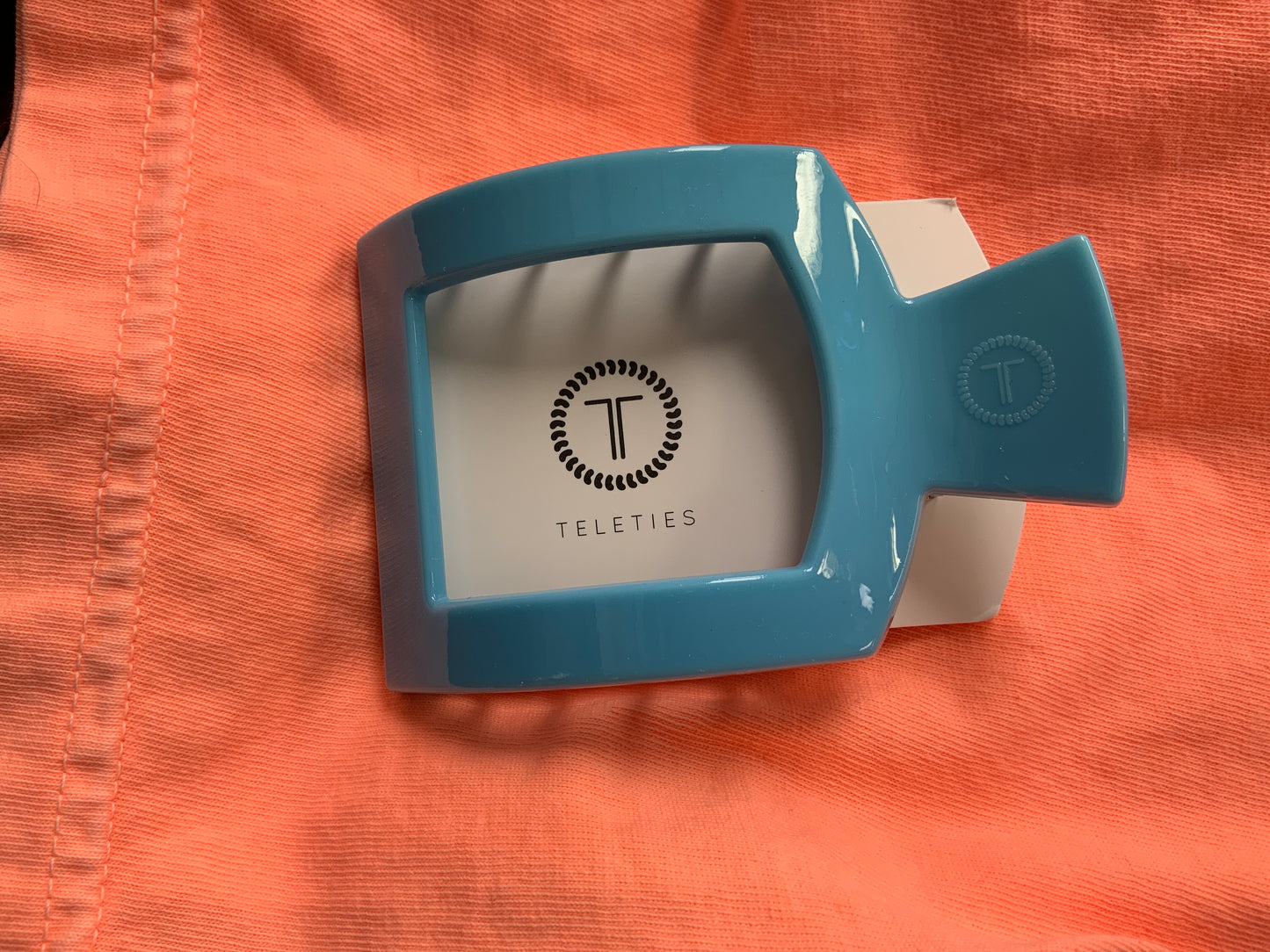 Teleties medium square flat clip