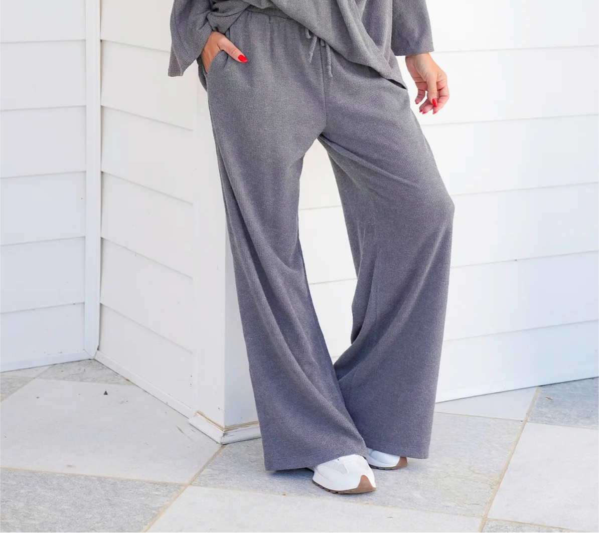 Dear Scarlett Stylish Ribbed pants