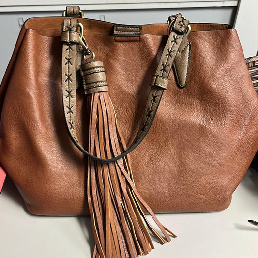Jen & Co large tassel bag in bag J1725