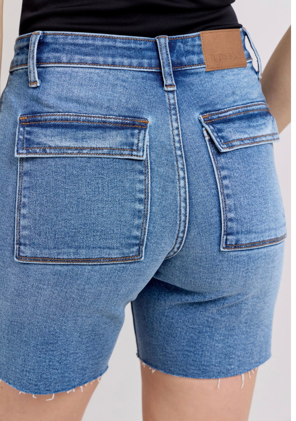 Judy Blues Mid Rise Bermudas Shorts