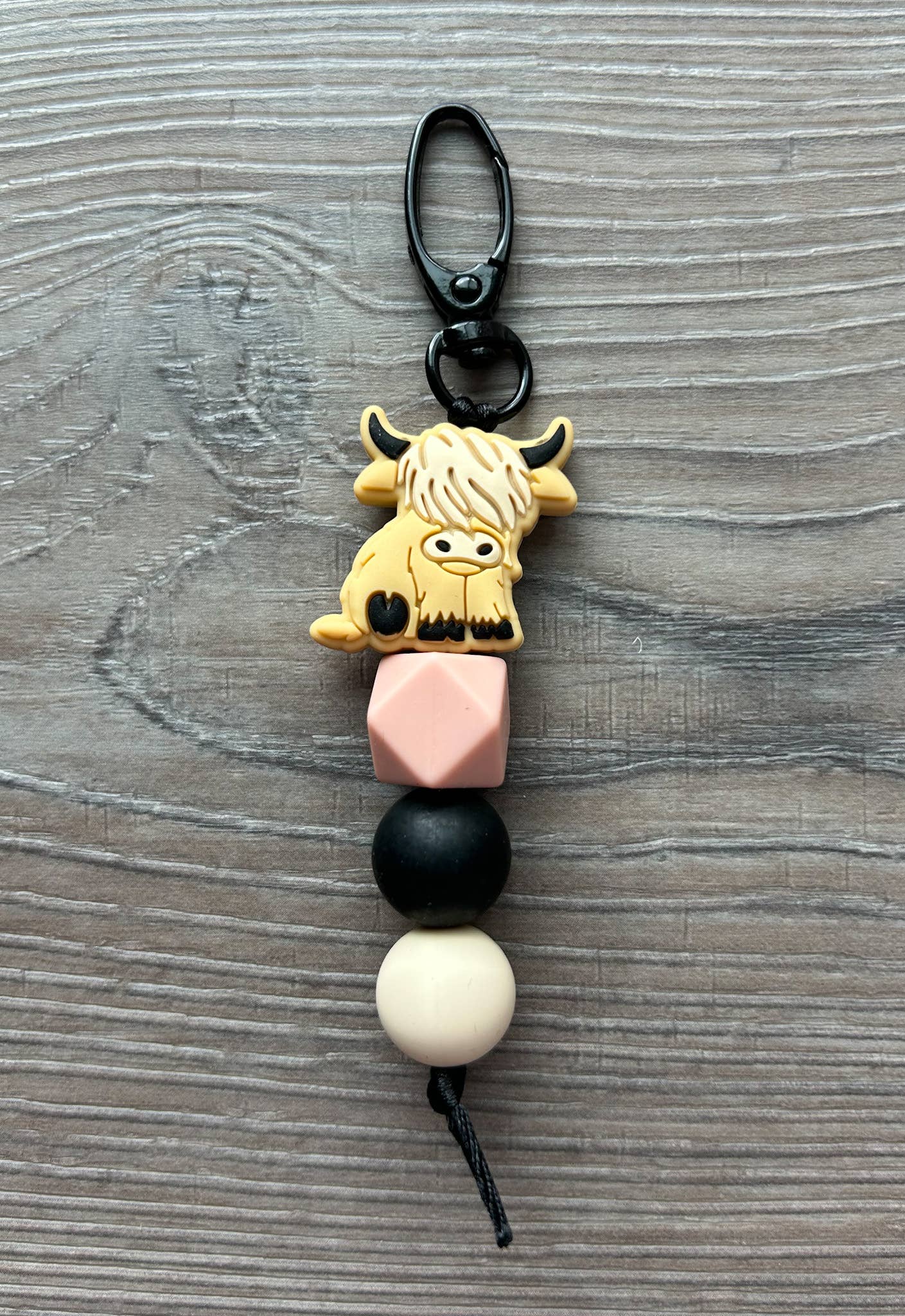 Highland Cow Silicone Beaded Keychain